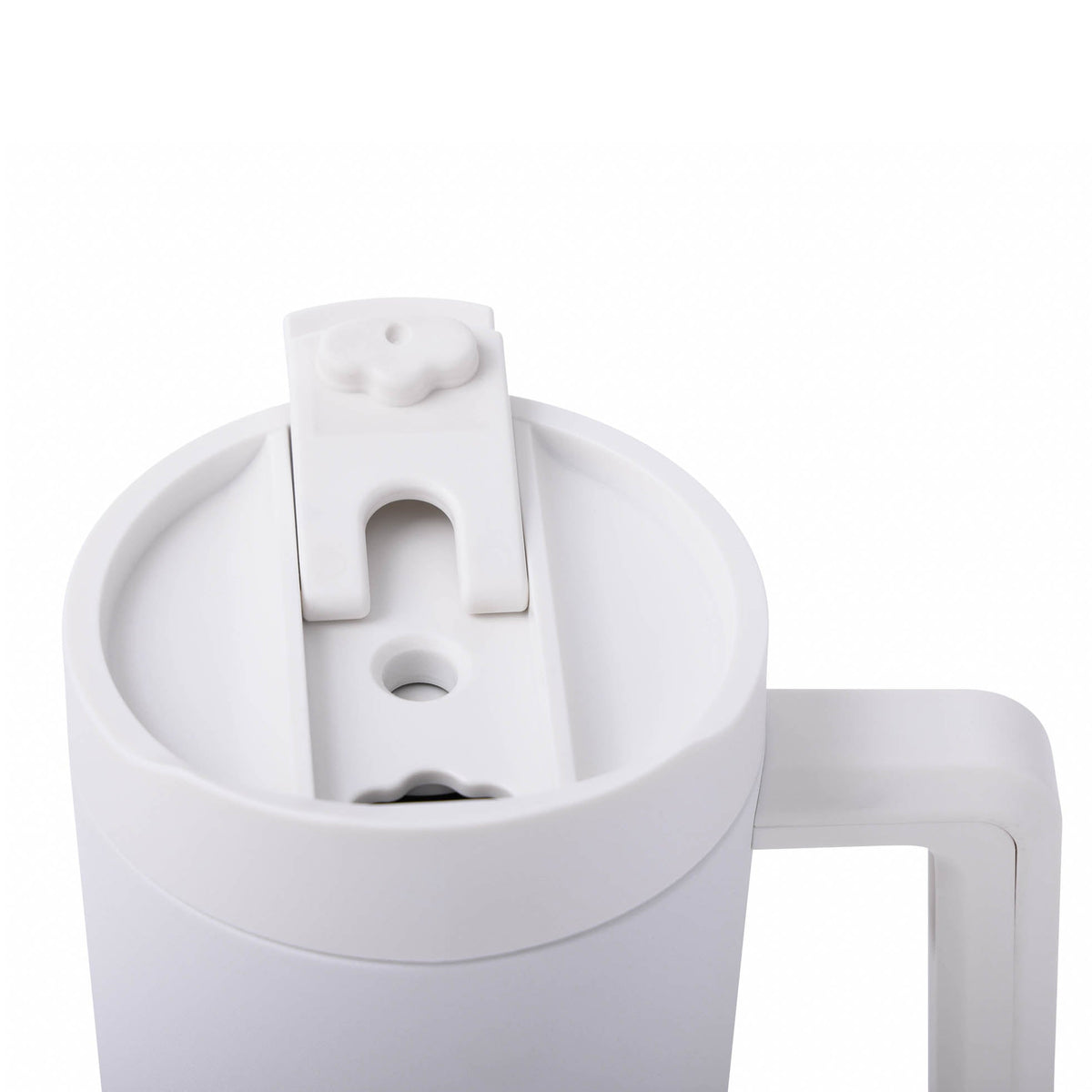 40-oz-top-tumbler-k2 CoreHome_MannaHydration_Whites_Raw-51.jpg